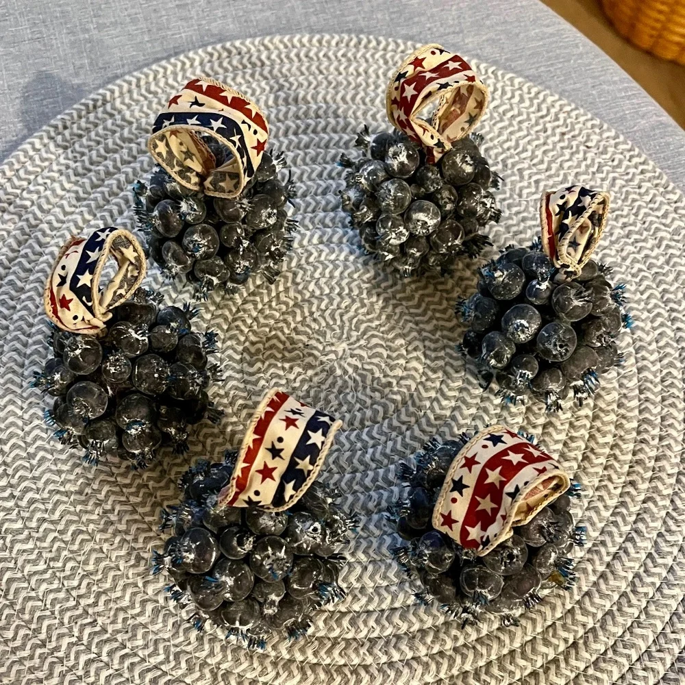 Farmhouse Americana Blueberry Fruit Ball Ornaments with Star Ribbon, set of 6 - Picture 2 of 4